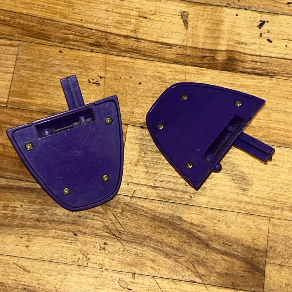 TOY BIZ VINTAGE 1994 MARVEL X-MEN SENTINEL ROBOT PLAYSET Feet Parts F1